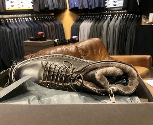 italian men's clothing accessories ties, socks, belts, shirts, ascots, scarfs, gloves